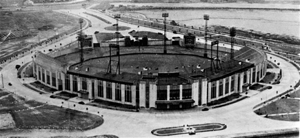 Jersey Sports History : Roosevelt Stadium -Finally Home Jersey City